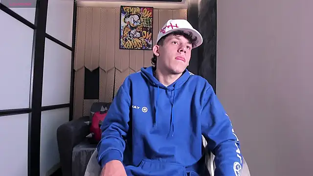 Snapshot of mikebenefleck_01 chatting on February 2026 12:14:01 PM mikebenefleck 01 online show from February 2026 12:14:01 PM