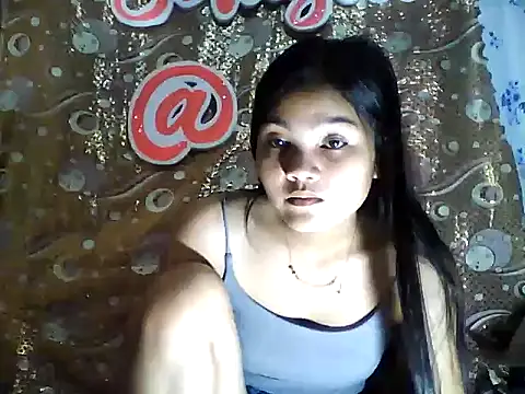 Snapshot of PinaySkinnyJust18 chatting on February 2026 10:17:02 PM PinaySkinnyJust18 online show from February 2026 10:17:02 PM