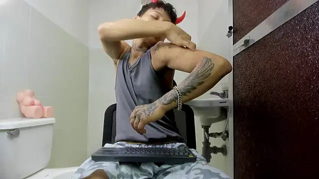 Dogan Renzo0 online show from March 2026 08:46:02 PM