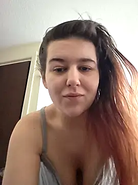 Snapshot of Ashlovescannabis chatting on February 2026 01:31:02 PM Ashlovescannabis online show from February 2026 01:31:02 PM