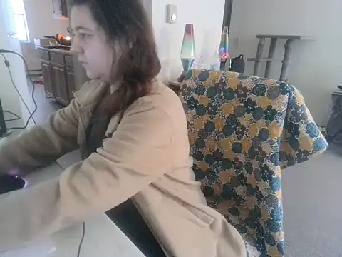 Snapshot of Ashlovescannabis chatting on February 2026 12:32:01 PM Ashlovescannabis online show from February 2026 12:32:01 PM