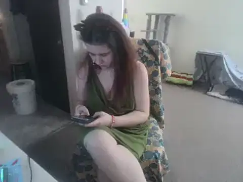 Snapshot of Ashlovescannabis chatting on February 2026 01:00:02 AM Ashlovescannabis online show from February 2026 01:00:02 AM