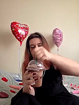 Snapshot of Ashlovescannabis chatting on February 2026 05:19:02 PM Ashlovescannabis online show from February 2026 05:19:02 PM