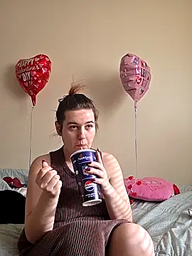 Snapshot of Ashlovescannabis chatting on February 2026 07:43:01 PM Ashlovescannabis online show from February 2026 07:43:01 PM