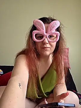 Ashlovescannabis online show from April 2026 02:47:02 PM