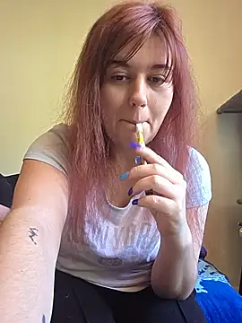 Snapshot of Ashlovescannabis chatting on June 2026 12:52:01 PM Ashlovescannabis online show from June 2026 12:52:01 PM