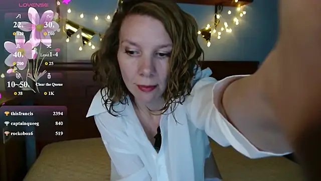 Daisy Lovely online show from May 2026 04:08:01 AM