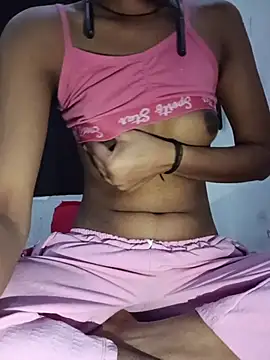 Snapshot of muskan-143 chatting on February 2026 11:33:02 PM muskan-143 online show from February 2026 11:33:02 PM