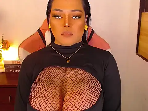 Snapshot of SeducingMonica chatting on March 2026 09:15:01 AM SeducingMonica online show from March 2026 09:15:01 AM