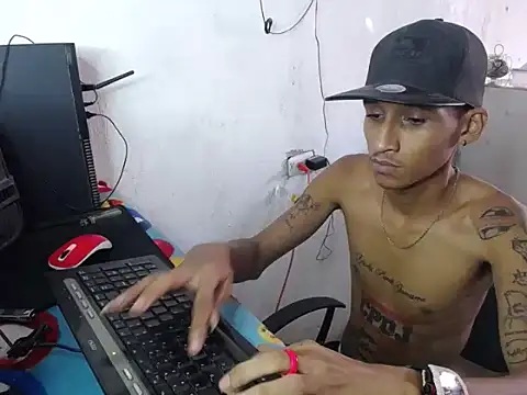 Snapshot of master_tattoo chatting on January 2026 07:23:01 PM master tattoo online show from January 2026 07:23:01 PM