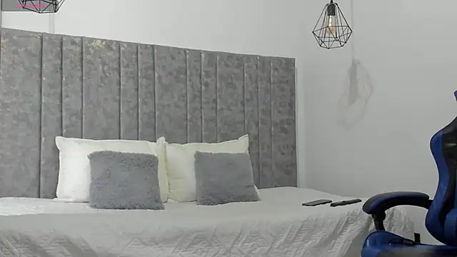 Calvin Hunter online show from May 2026 01:10:02 PM