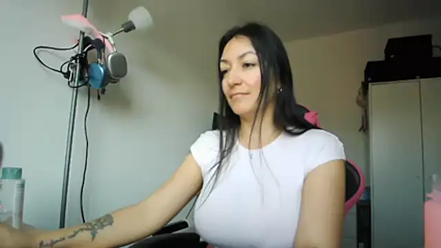 Yulian Milf online show from March 2026 10:55:01 AM