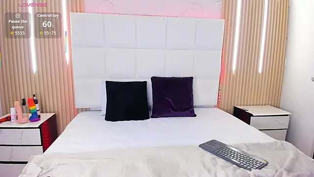 Snapshot of abril_snow chatting on February 2026 08:07:01 PM abril snow online show from February 2026 08:07:01 PM