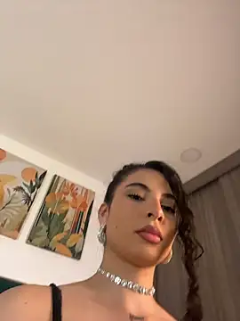 Snapshot of IrinaBlanc chatting on February 2026 01:37:02 AM IrinaBlanc online show from February 2026 01:37:02 AM