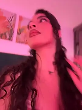 Snapshot of IrinaBlanc chatting on February 2026 12:21:01 AM IrinaBlanc online show from February 2026 12:21:01 AM