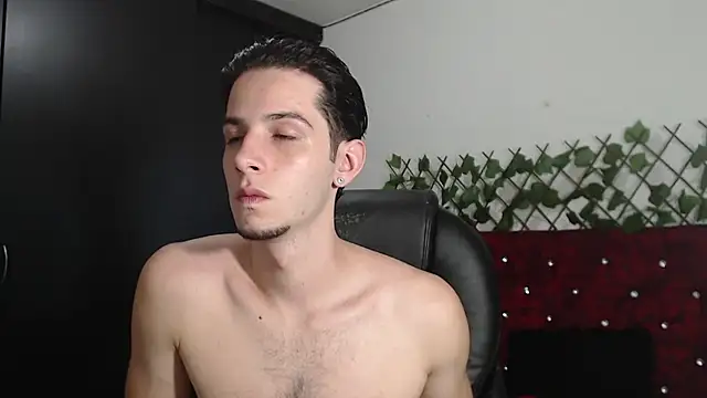 Snapshot of killua_parker chatting on February 2026 03:23:01 AM killua parker online show from February 2026 03:23:01 AM