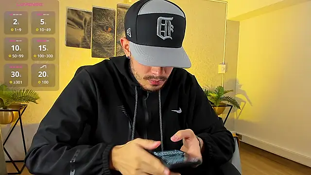 Snapshot of Nils_saintt chatting on February 2026 03:44:02 AM Nils saintt online show from February 2026 03:44:02 AM