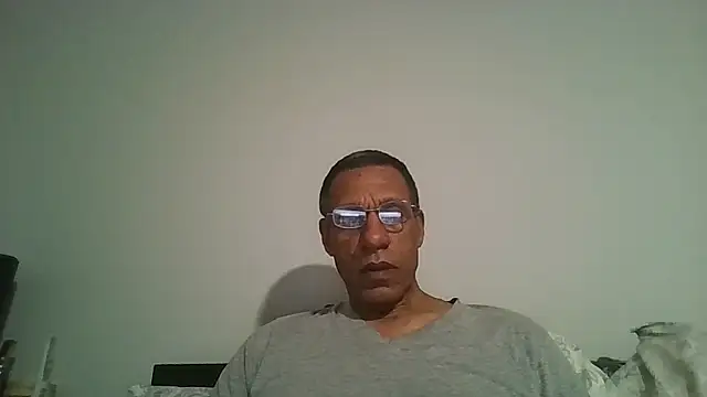 Snapshot of swimmer2496 chatting on January 2026 09:03:02 AM swimmer2496 online show from January 2026 09:03:02 AM