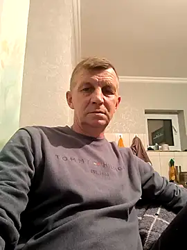 andrei73200 online show from February 2026 04:03:02 PM