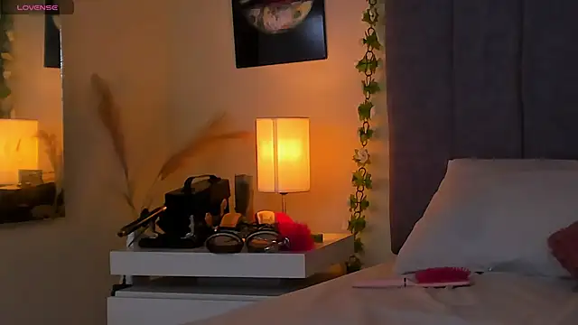 Snapshot of PAMELA_BRANZ chatting on March 2026 11:55:02 AM PAMELA BRANZ online show from March 2026 11:55:02 AM