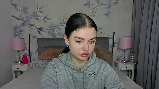 Snapshot of Silena_sky chatting on February 2026 02:17:02 PM Silena sky online show from February 2026 02:17:02 PM