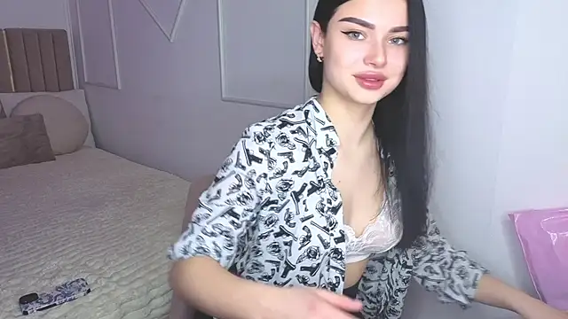 Snapshot of Silena_sky chatting on February 2026 02:38:02 PM Silena sky online show from February 2026 02:38:02 PM