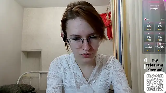 Snapshot of PetralPrime chatting on February 2026 05:19:01 PM PetralPrime online show from February 2026 05:19:01 PM