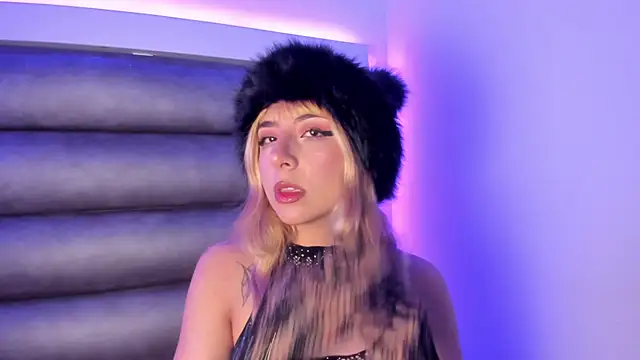 Snapshot of adhalee_js chatting on February 2026 08:23:01 PM adhalee js online show from February 2026 08:23:01 PM