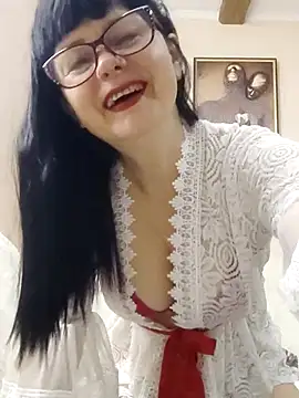 Snapshot of AliceSwan57 chatting on February 2026 03:47:01 AM AliceSwan57 online show from February 2026 03:47:01 AM