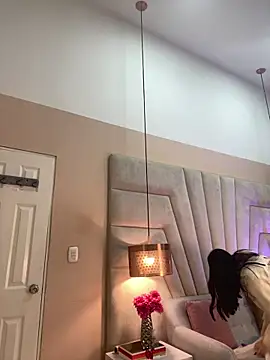 Snapshot of JuliaaVega chatting on February 2026 12:15:02 PM JuliaaVega online show from February 2026 12:15:02 PM