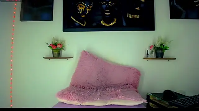 Snapshot of Tatoo_Noah chatting on February 2026 09:05:02 PM Tatoo Noah online show from February 2026 09:05:02 PM