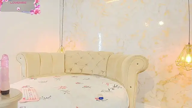 tifanibrown online show from February 2026 01:37:02 PM