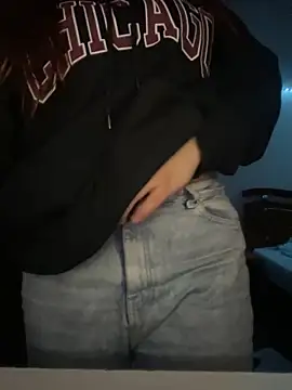 Vixroy7 online show from February 2026 12:23:01 AM