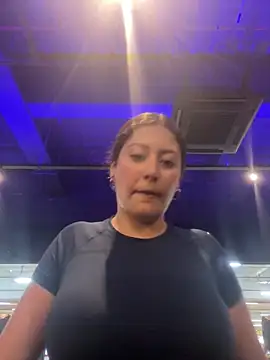 lizzy luminair online show from February 2026 08:46:02 PM