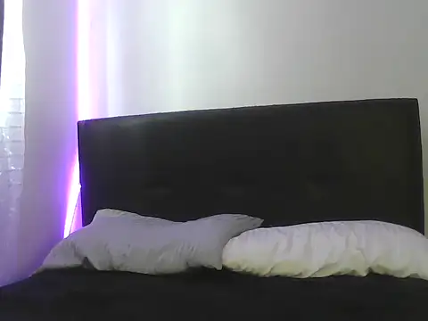 Snapshot of Itsgabyx chatting on February 2026 03:50:02 PM Itsgabyx online show from February 2026 03:50:02 PM