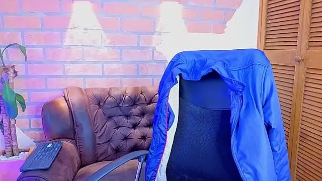 mister eithan online show from March 2026 01:34:02 AM