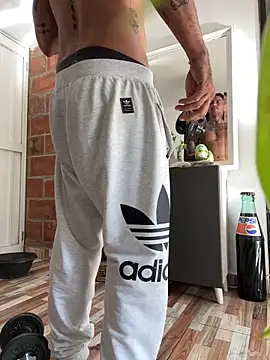 mister eithan online show from March 2026 09:07:02 PM