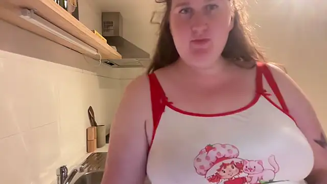 xopeachybaby online show from May 2026 07:05:01 AM