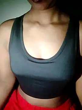 Snapshot of Ayesha_Khan1 chatting on February 2026 04:46:01 AM Ayesha Khan1 online show from February 2026 04:46:01 AM