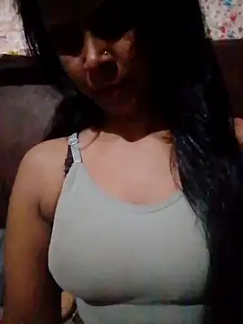 Ayesha Khan1 online show from March 2026 04:24:02 PM