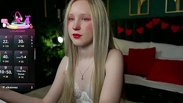 Snapshot of Sia_Hart chatting on February 2026 06:03:02 PM Sia Hart online show from February 2026 06:03:02 PM