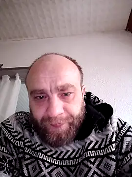 Snapshot of AlexanderArmani chatting on February 2026 07:18:01 AM AlexanderArmani online show from February 2026 07:18:01 AM