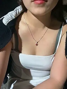 Lonasex99 online show from March 2026 01:18:01 PM