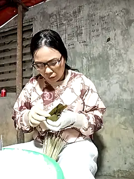 Snapshot of Nuna_689 chatting on February 2026 08:09:01 AM Nuna 689 online show from February 2026 08:09:01 AM