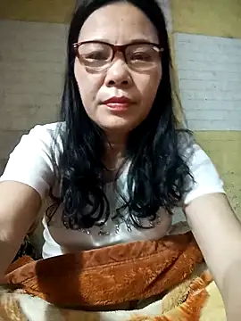 Snapshot of Nuna_689 chatting on February 2026 08:01:02 AM Nuna 689 online show from February 2026 08:01:02 AM