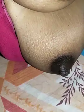 Snapshot of Kajalji8765 chatting on February 2026 05:28:01 PM Kajalji8765 online show from February 2026 05:28:01 PM