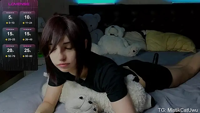 Snapshot of m_Suika_m chatting on February 2026 02:14:01 PM m Suika m online show from February 2026 02:14:01 PM