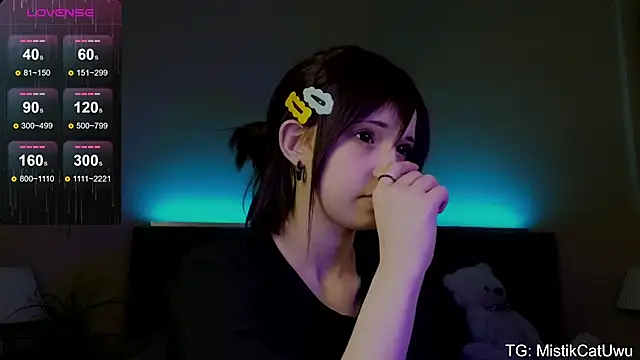 Snapshot of m_Suika_m chatting on February 2026 03:10:01 PM m Suika m online show from February 2026 03:10:01 PM