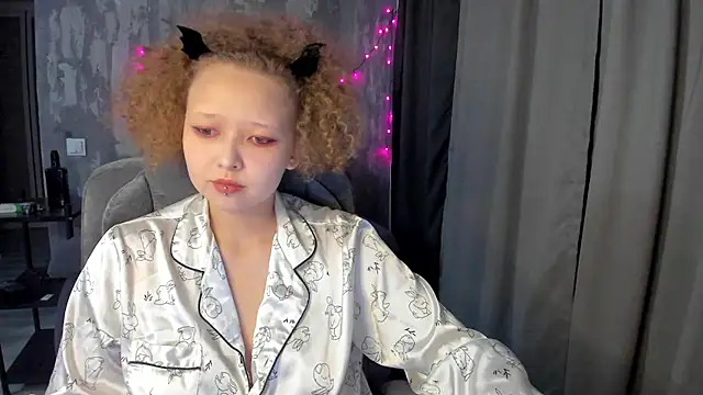 Senya Sol online show from June 2026 10:37:01 PM