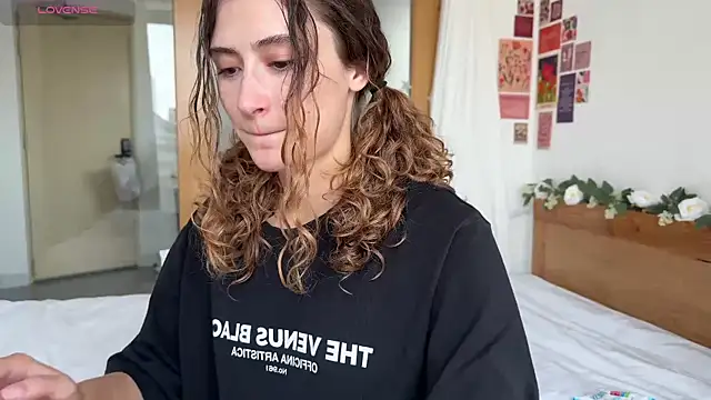 cutiemari online show from May 2026 04:51:02 AM